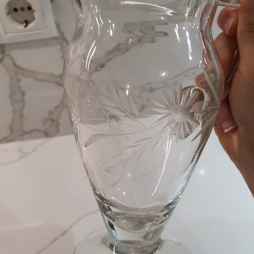 Crystal pitcher like new