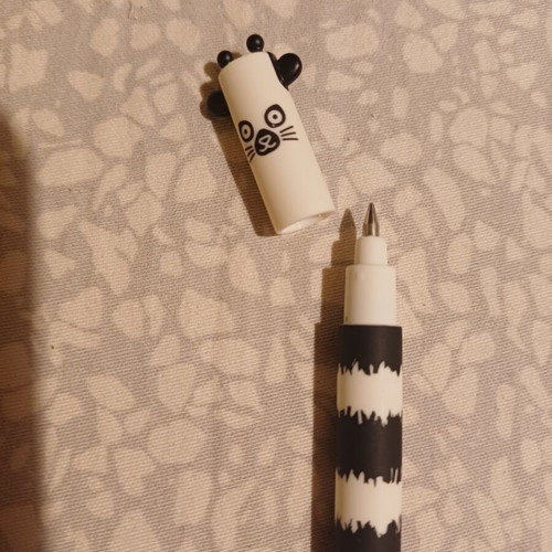 Happy Color erasable gel pen black & white, 0.5 mm tip, blue ink