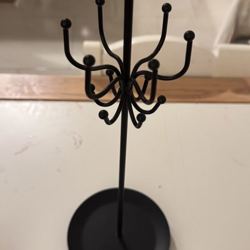Jewelry organizer stand like new