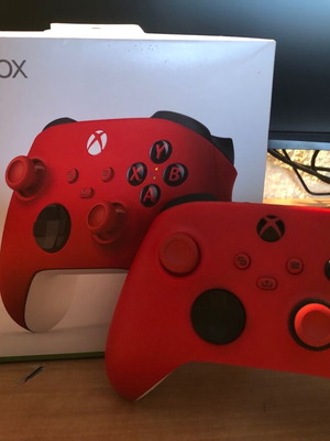 Χειριστήριο Xbox series s pulse red
