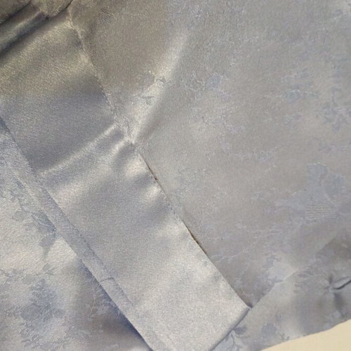 Satin robe short like new, size M