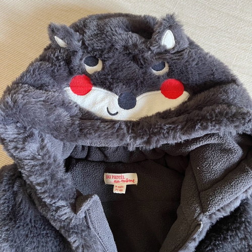 Dpam baby jumpsuit like new, charcoal color