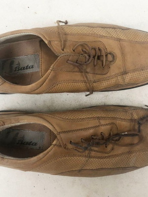 Bata men's shoes used, size 42, beige casual