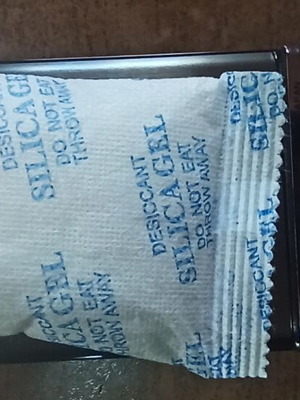 Silica gel new for moisture control