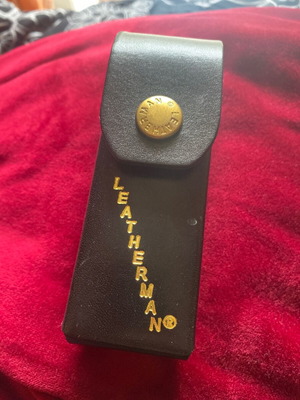 Leatherman case like new