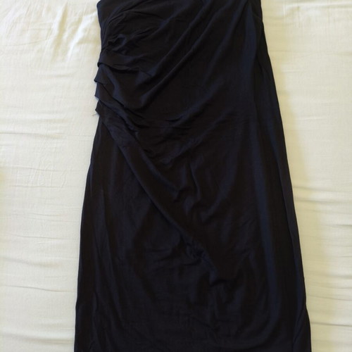 Black elastic mini dress with one shoulder and ruched side, size M, like new