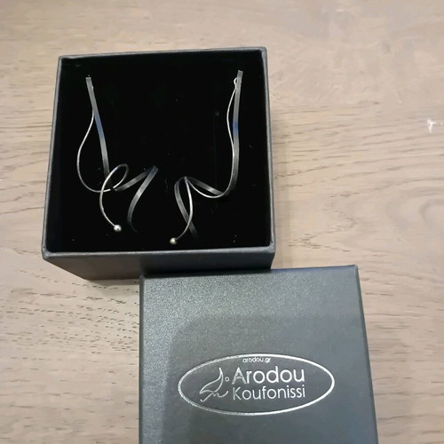 Women's handmade earrings like new