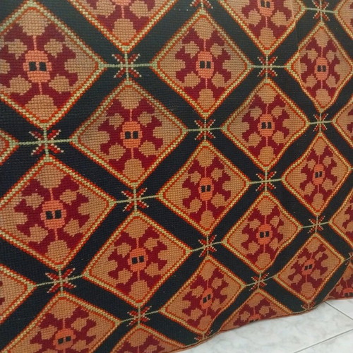 Embroidered antique sofa cover like new