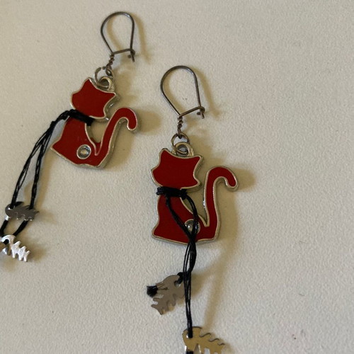 Handmade cat earrings new, long with metal elements