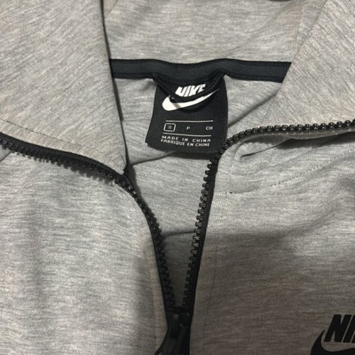 Nike Tech Fleece Old Season gray men's Small like new