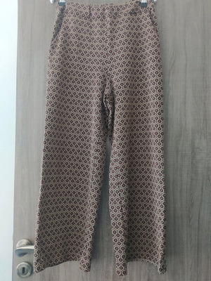 Pants like new, sizes M and L