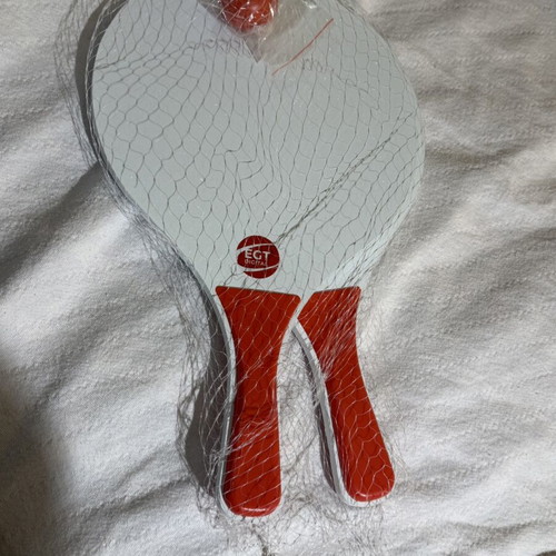 Beach rackets set new with ball