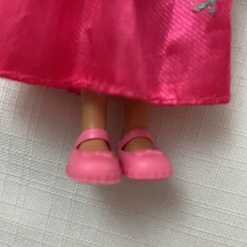 Barbie Chelsea doll like new with dress and shoes