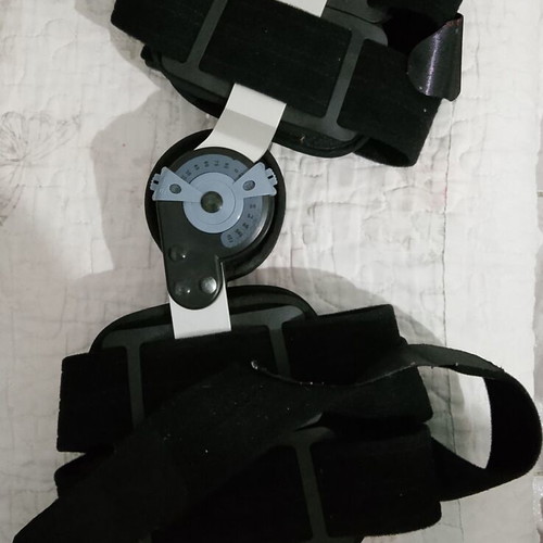 Brace used for one month, like new