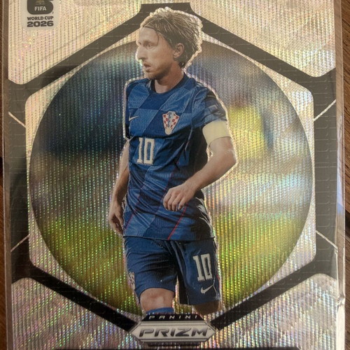 Luca Modric Trophy Hunting Silver Prizm 2026 Panini World Cup card like new