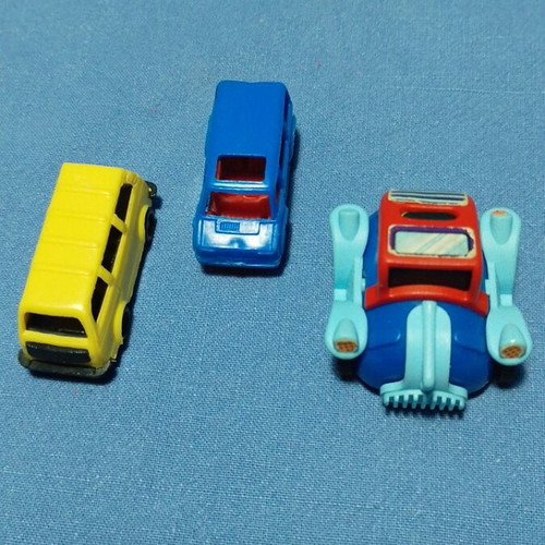 Kinder toy car pack of 3 miniatures