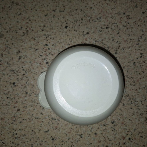 Tupperware σετ 3 μπολ 700ml σαν καινούργιο, σε διάφορα χρώματα