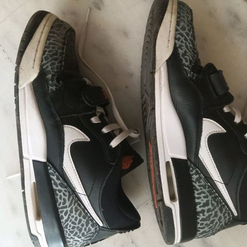 Jordan shoes used, size 40, black and orange