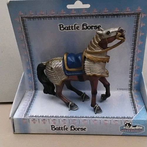 Bullyland Battle Horse figure new