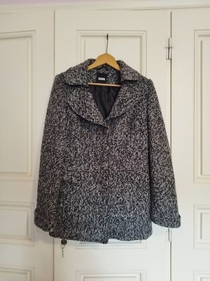 Kenny S. boucle coat-jacket black/gray like new, elegant & warm
