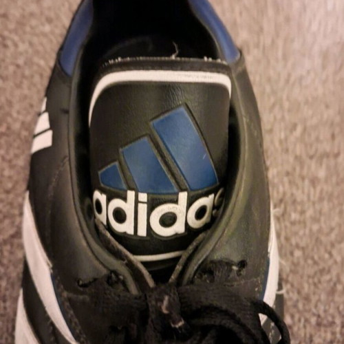 Adidas vintage football shoes like new, size 44 and 2/3