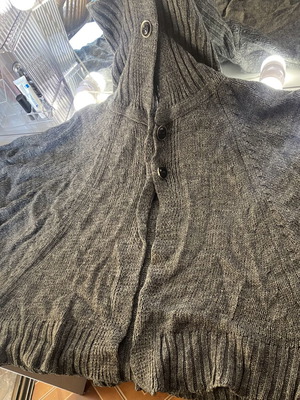 Gray cardigan sweater, size M / 38 / 10