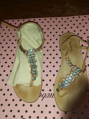 Ioannis women's sandals like new, size 38, beige with stones