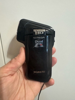Camera like new, charger missing