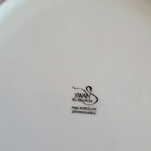 Christmas plate used Swan K's Branch