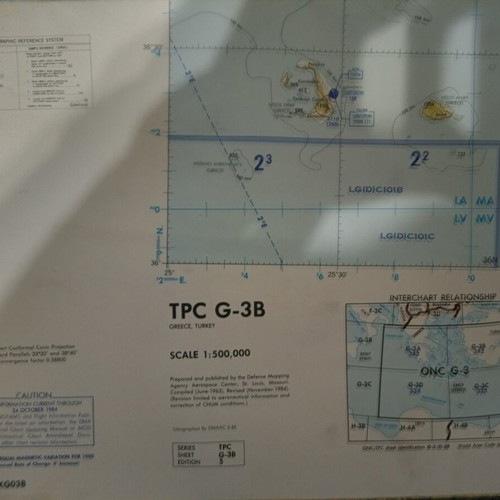 TPC Aeronautical Maps of Greece and Turkey with C-152 Manual like new