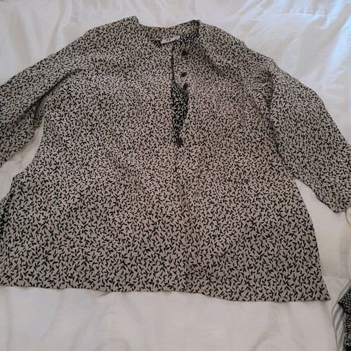 Cardigan like new, size 7XL
