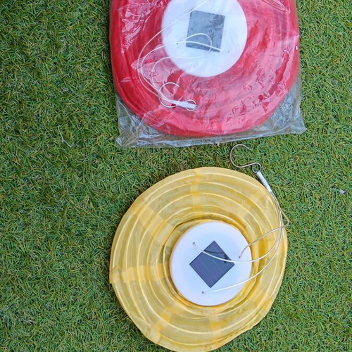 Solar garden lights, set of 2