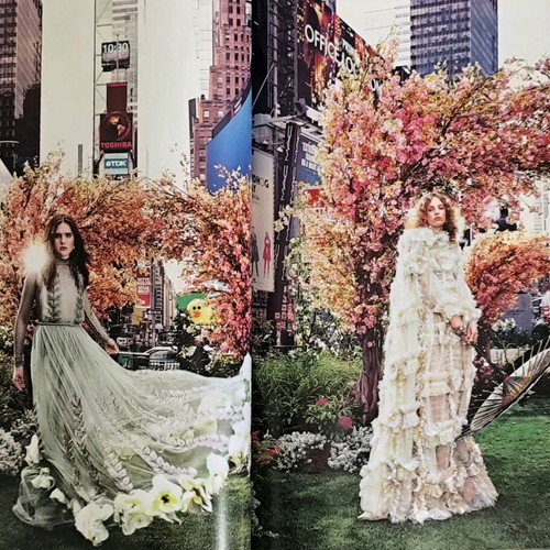 Harper's Bazaar issue 240 August 2017 like new