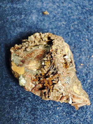 Lavrion composite sample small like new, 6 grams