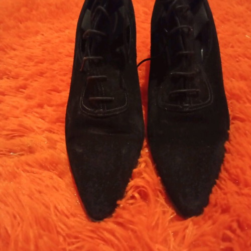 Cesare Pagiotti heels like new, black, size 38.5