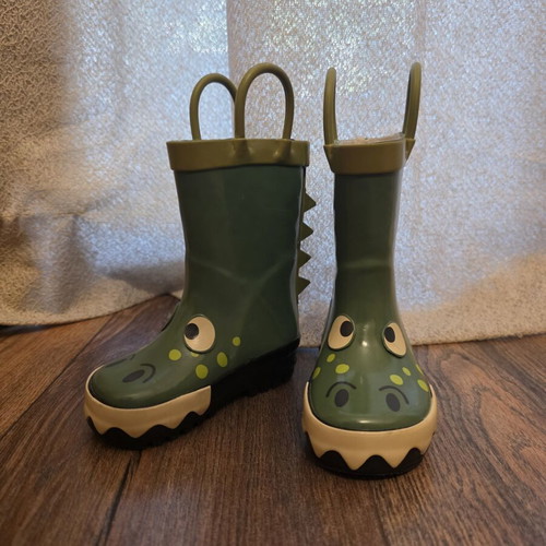 Saxo Blues children's boots size 20, crocodile pattern, unworn
