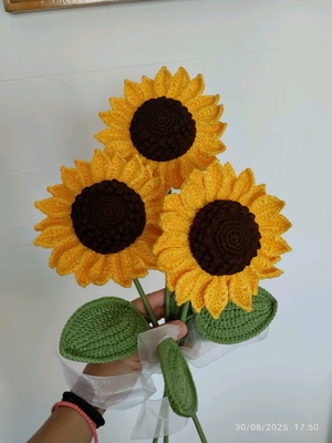 Crocheted sunflower new large flower sun