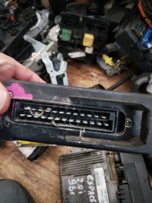 ECU computer for Ford Escort used, 86AB12A297BA