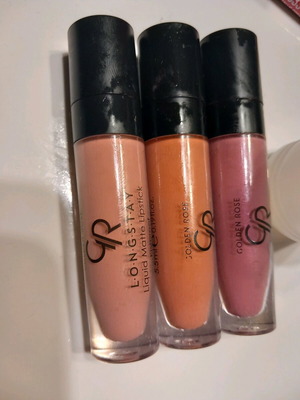 Lipstick matte waterproof, 3 pieces, like new, Golden Rose
