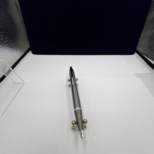 Parker pen like new without box