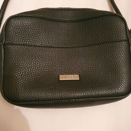 Pull & Bear crossbody black bag like new