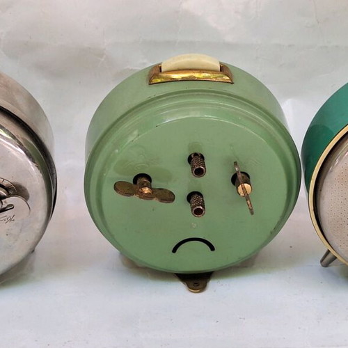 Vintage alarm clocks used, pack of 3, non-working