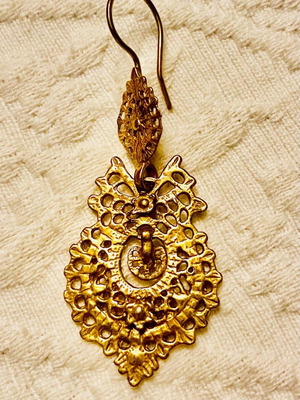 Single earring gold-plated silver used, traditional Spanish technique
