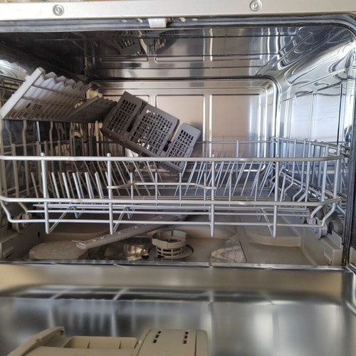 Siemens iQ300 SK26E822EU Compact Dishwasher like new, inox
