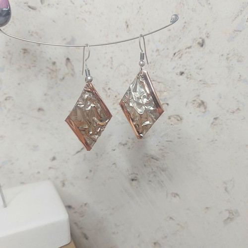 Silver plating dangling earrings like new, gold and silver colors