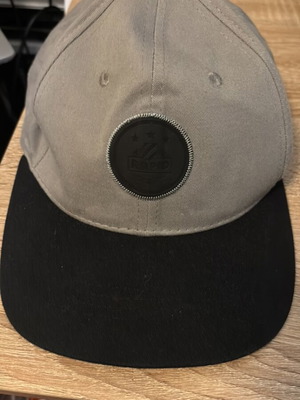 Men's Rapid Vienna Cap authentic, like new