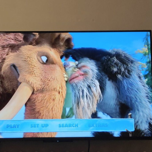 Ice Age 4 Continental Drift Blu-ray double disc like new, dubbed