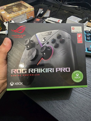Asus ROG Raikiri PRO Gaming Controller like new
