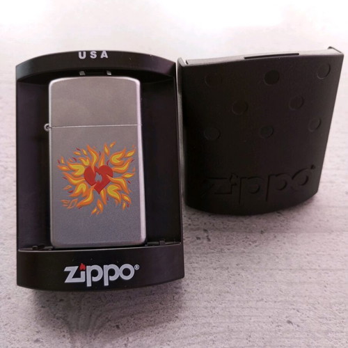 Zippo lighter new with heart design, matte silver