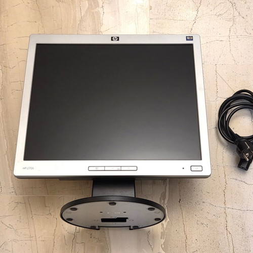 HP L1706 17" LCD οθόνη σαν καινούργιο, ασημί/μαύρο